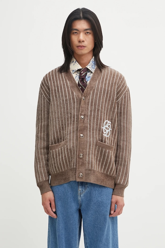 Drôle de Monsieur kardigan z dodatkiem wełny Le Cardigan Monogramme aplikacja brązowy I.CA159.VI024