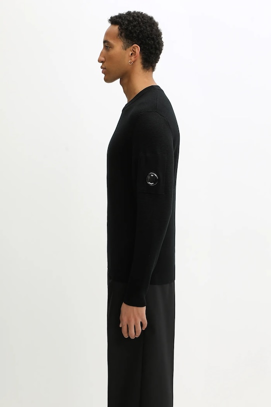 C.P. Company sweter z dodatkiem wełny 19CMKN200A006595A czarny AW25