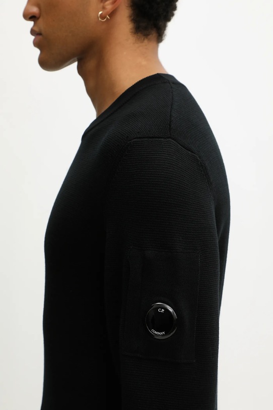 C.P. Company sweter z dodatkiem wełny czarny 19CMKN200A006595A