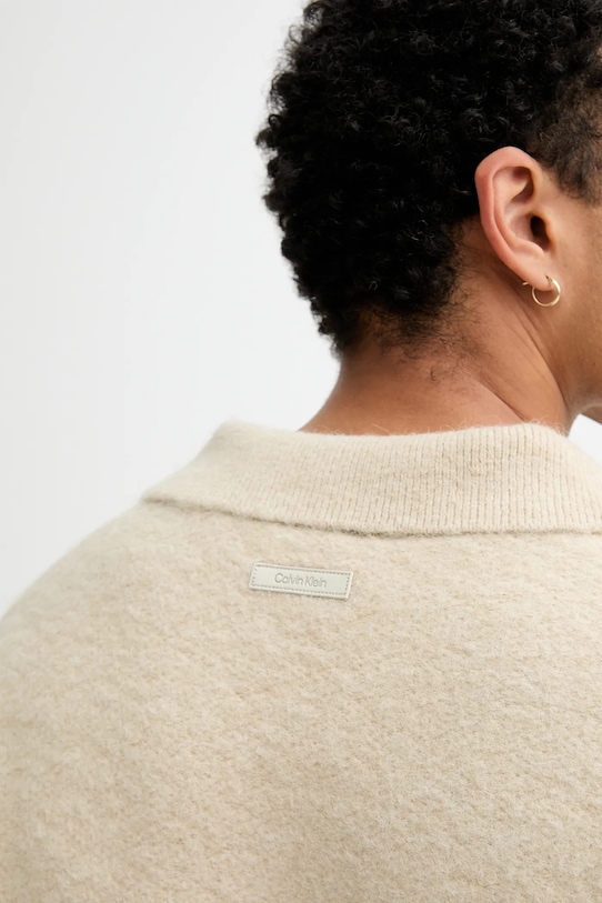 Calvin Klein sweter z dodatkiem wełny LV04LD307G beżowy