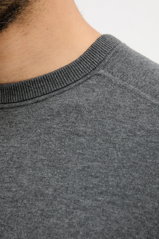 BOSS sweter z dodatkiem wełny 50549977 szary