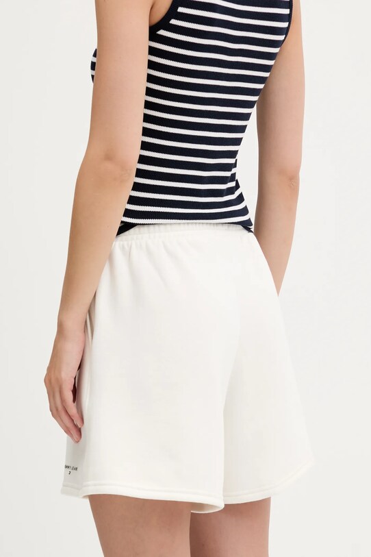 Oblečenie Šortky Tommy Jeans DW0DW21152 béžová