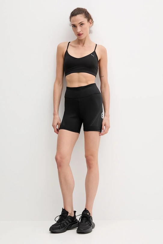 adidas by Stella McCartney pantaloni scurți de antrenament JW2024 negru AW25