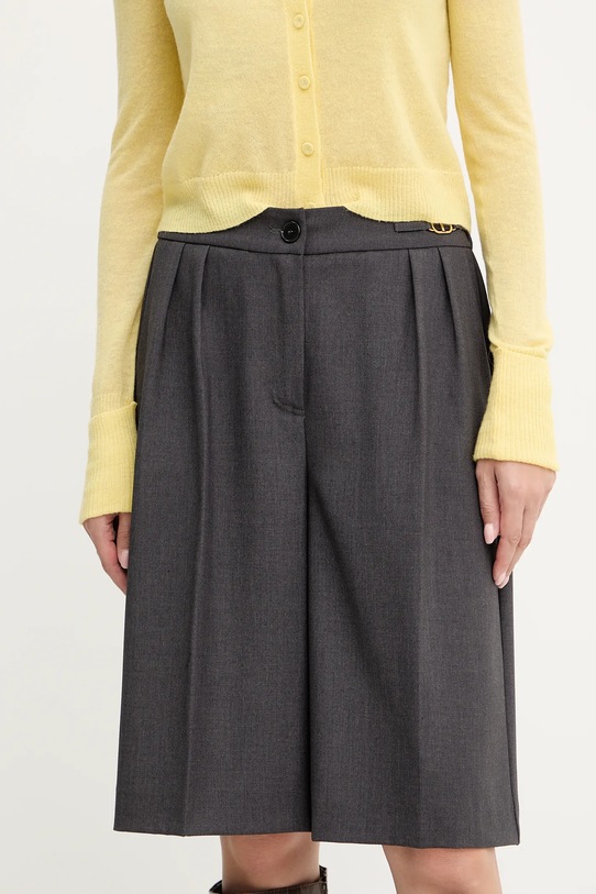 Twinset pantaloni scurți cu elastan gri 252TF2042