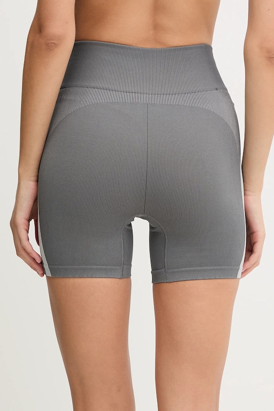 Odzież On szorty do jogi Studio 1WF10360962 szary