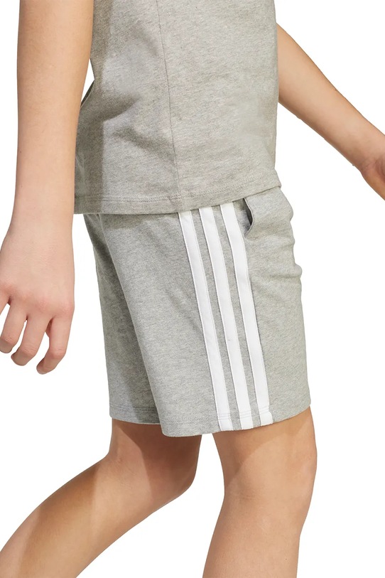 Παιδικό βαμβακερό σορτς adidas JY5016