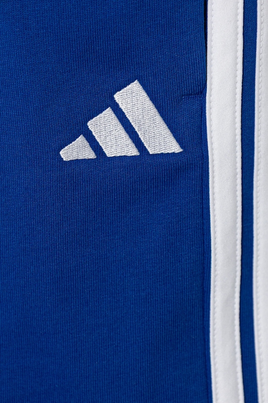 Dětské bavlněné šortky adidas modrá JY5017