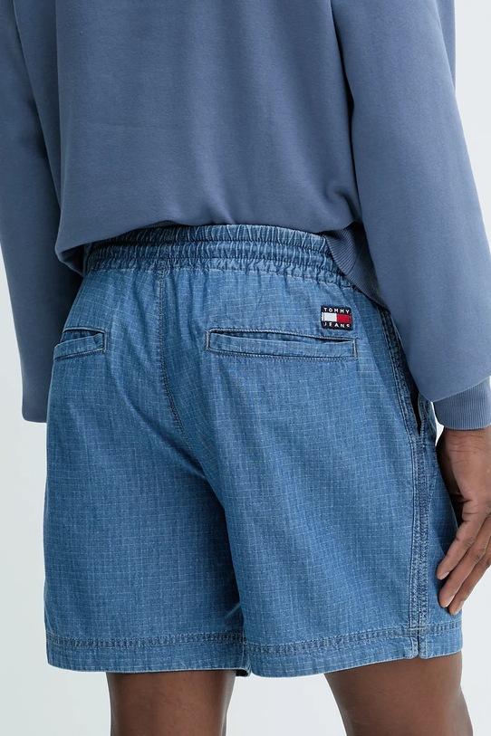 Oblečení Bavlněné riflové kraťasy Tommy Jeans DM0DM21245 námořnická modř