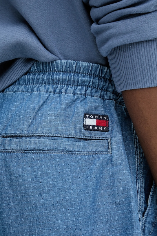 Хлопковые джинсовые шорты Tommy Jeans тёмно-синий DM0DM21245