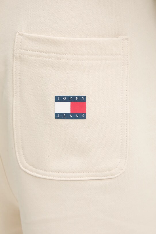 Tommy Jeans pantaloni scurți din bumbac bej DM0DM21781