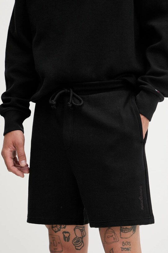 Tommy Jeans pantaloni scurți din bumbac bumbac negru DM0DM21805