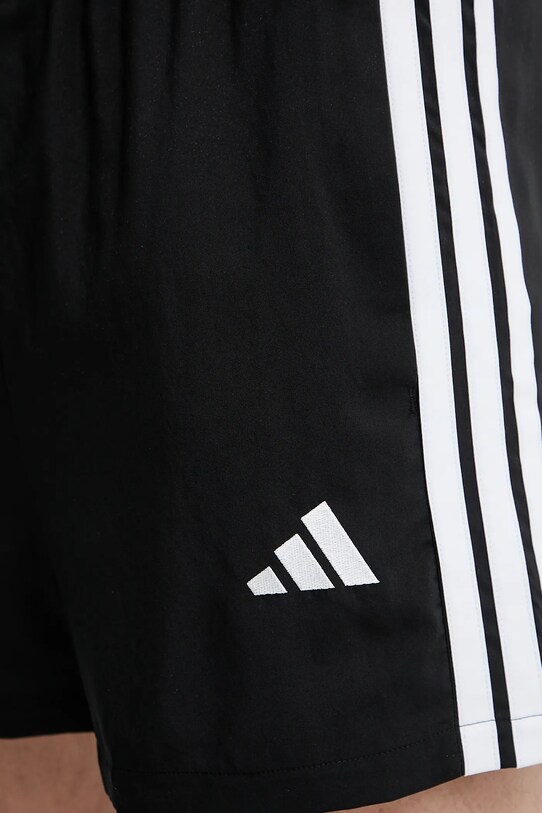 adidas pantaloni scurți Essentials 3-Stripes Chelsea negru IM7850