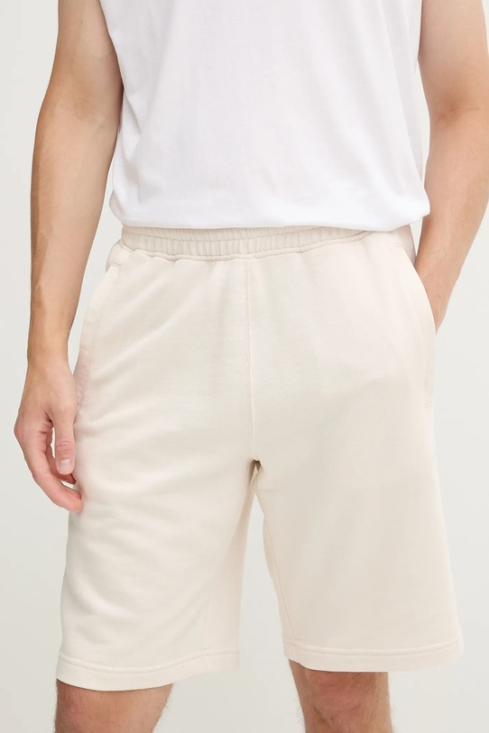Βαμβακερό σορτσάκι adidas Originals Essentials βαμβάκι μπεζ JW3561