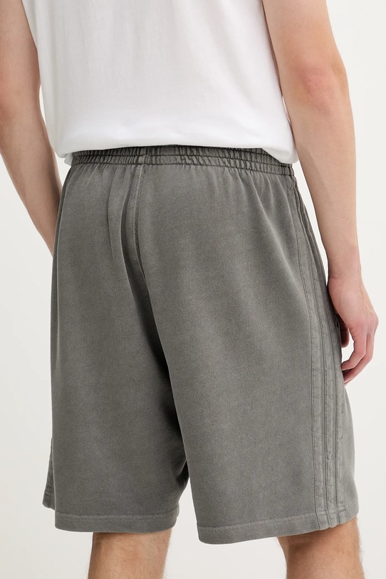 Odzież adidas szorty bawełniane All SZN JN0607 szary