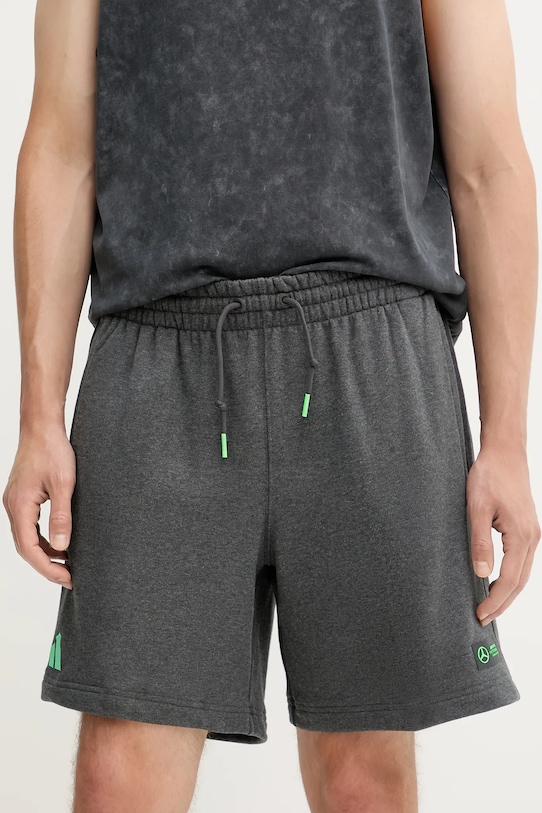 Bavlnené šortky adidas x Mercedes bavlna sivá JZ2213