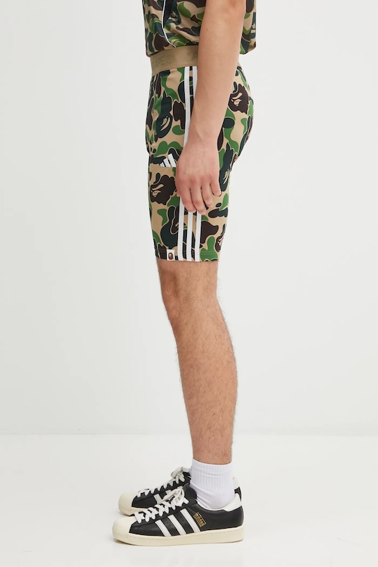 adidas Originals szorty BAPE FB TIGHTS KB2206 zielony AW25