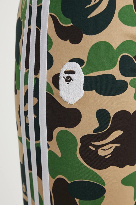 adidas Originals szorty BAPE FB TIGHTS zielony KB2206