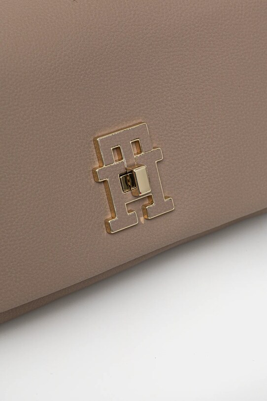 Сумочка Tommy Hilfiger коричневый AW0AW17462