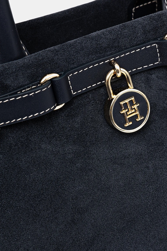 Tommy Hilfiger torebka zamszowa granatowy AW0AW17469