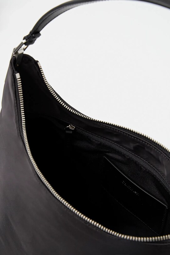 Calvin Klein kézitáska LV04K3218G fekete