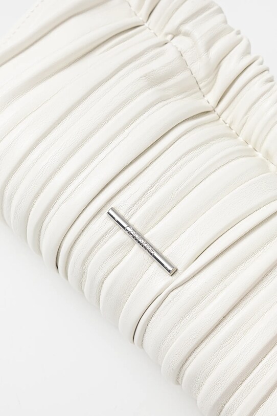 Сумочка Calvin Klein білий LV04F3077G