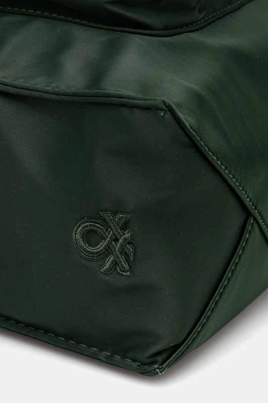 Kabelka United Colors of Benetton zelená 6N1YDY08F