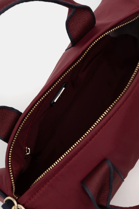 Kabelka Guess V5BZ08.WF660 burgundské