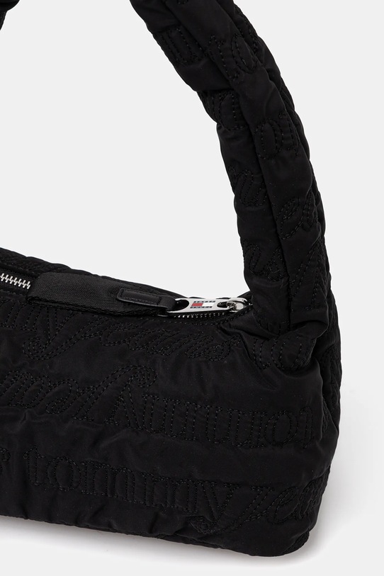 Doplňky Kabelka Tommy Jeans AW0AW17880 černá