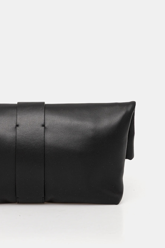 Akcesoria Emporio Armani kopertówka EW002957.AF19663 czarny