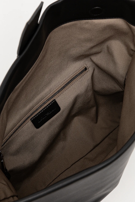 Emporio Armani kopertówka EW002957.AF19663 czarny