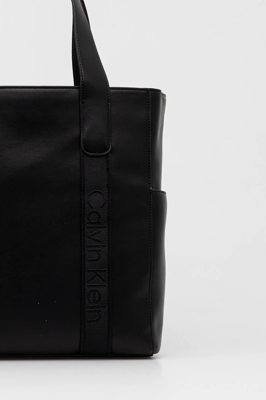 Kiegészítők Calvin Klein kézitáska LV04F3289G fekete