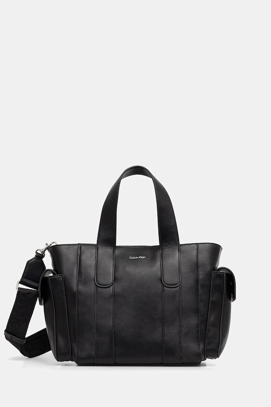 Calvin Klein torebka nie mieści A4 czarny LV04F3290G