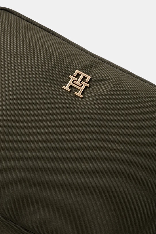 Чанта Tommy Hilfiger зелен AW0AW17704