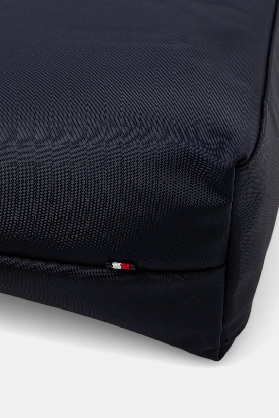 Tommy Hilfiger kézitáska sötétkék AW0AW17937