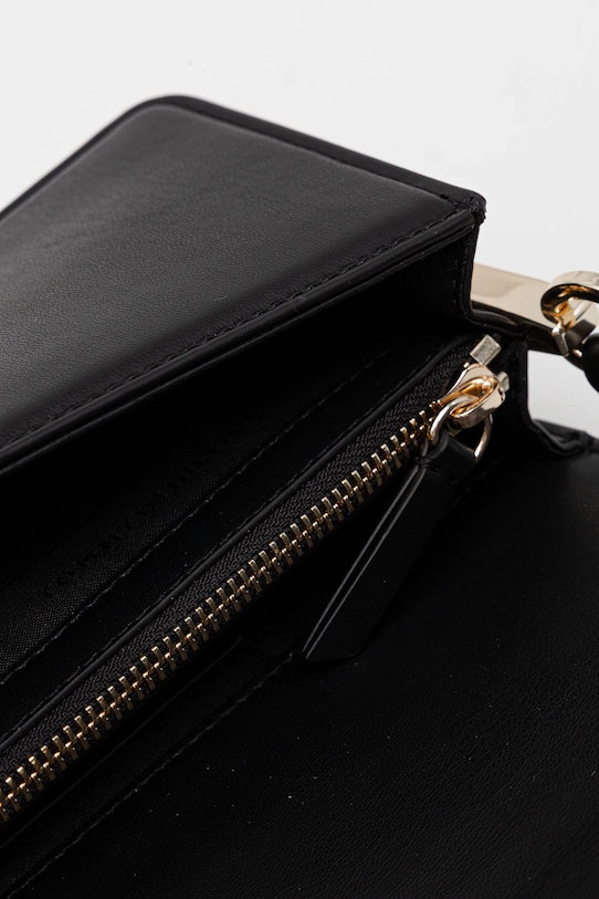 Сумочка Tommy Hilfiger чёрный AW0AW18028