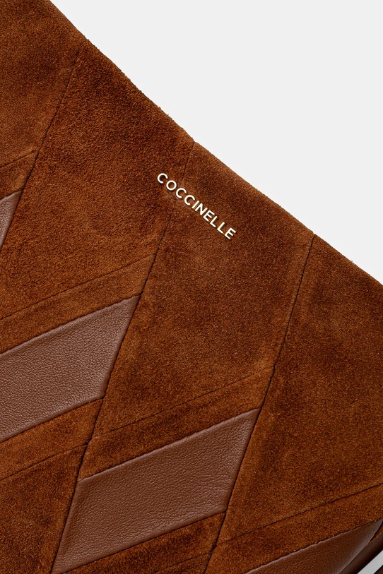 Замшевая сумочка Coccinelle BOHEME NEW GEOMET.PATCH коричневый E1.T66.58.01.01