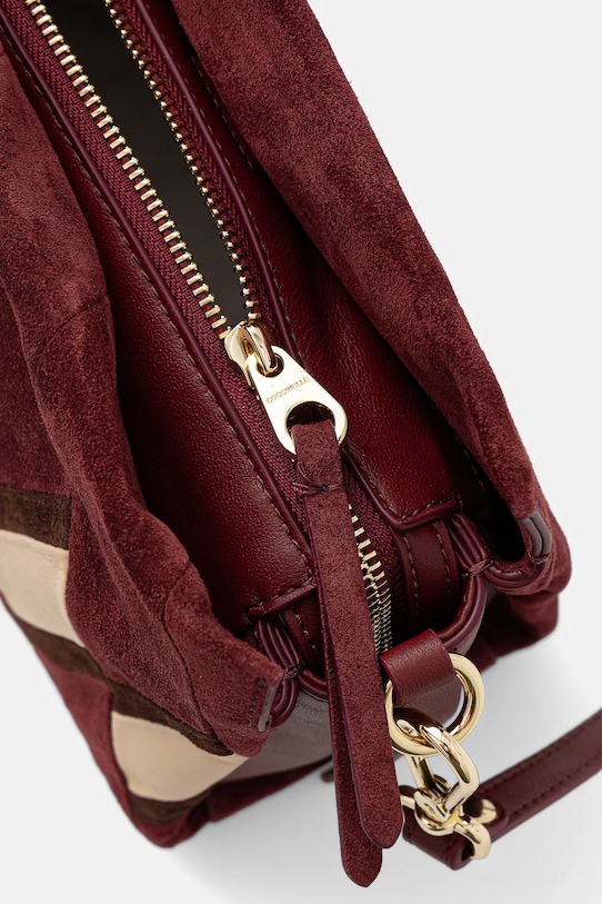 Semišová kabelka Coccinelle BOHEME NEW GEOMET.PATCH E1.T66.58.01.01 burgundské
