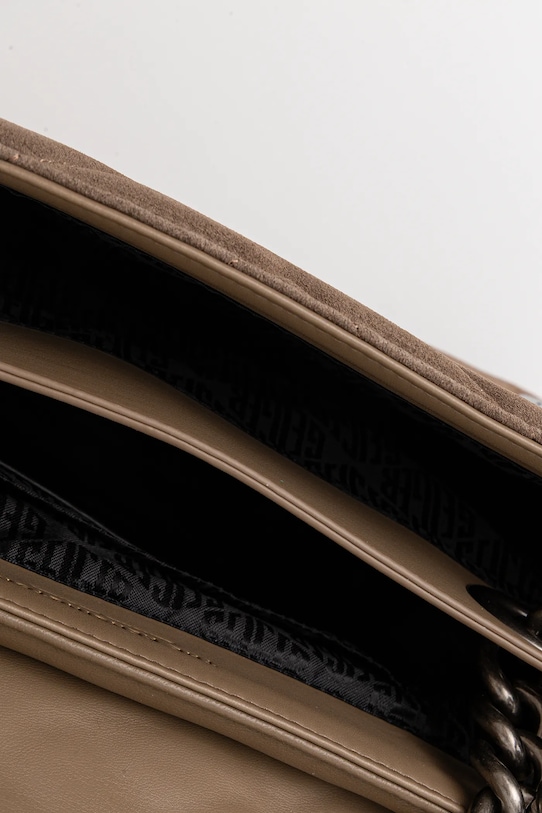 Kurt Geiger London geantă de mână din piele întoarsă KENSINGTON 9959847209 maro