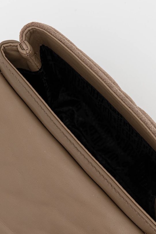 Kurt Geiger London geantă de mână din piele întoarsă MINI KENSINGTON 9594547209 maro