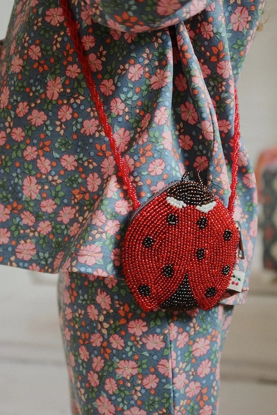 Konges Sløjd borsetta per bambini LADYBUG BEADED BAG stampa all-over rosso KS103853.9BYA