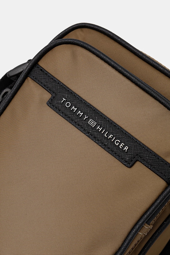 Taštička Tommy Hilfiger zelená AM0AM13465