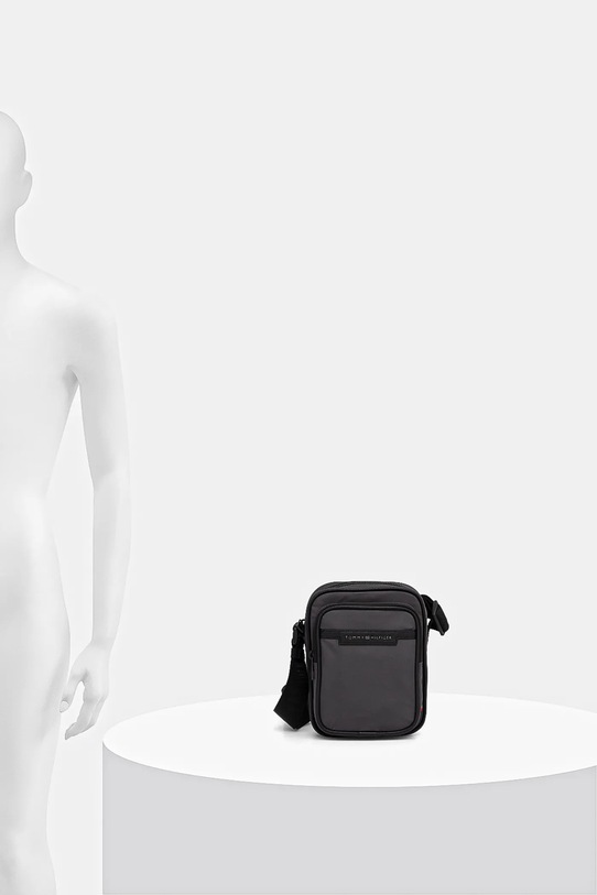 Taštička Tommy Hilfiger AM0AM13465