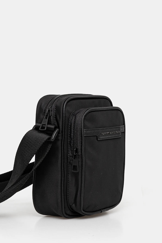 Tommy Hilfiger saszetka AM0AM13465 czarny AW25