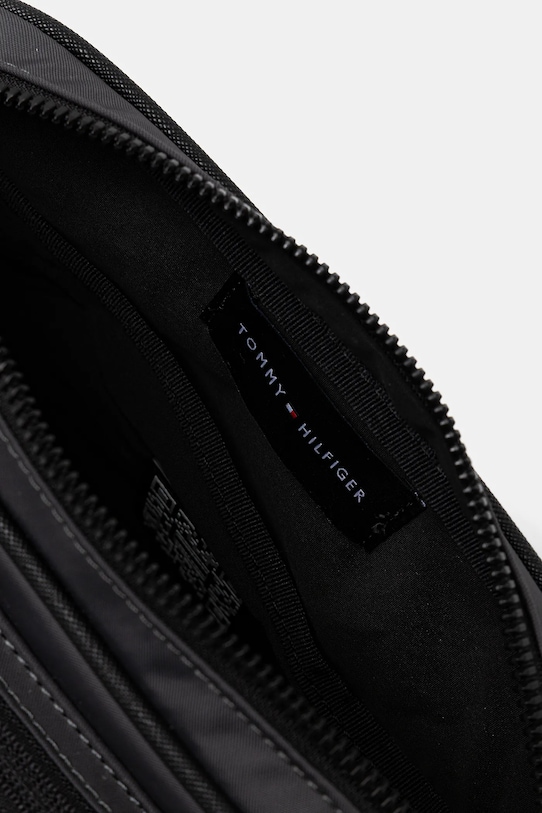 Сумка на пояс Tommy Hilfiger AM0AM13468 серый