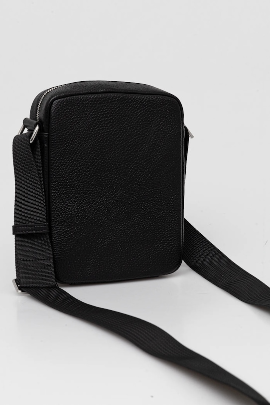 Akcesoria Tommy Hilfiger saszetka AM0AM13486 czarny