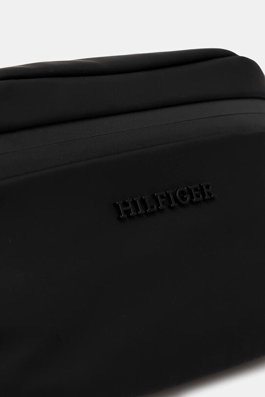 Сумка на пояс Tommy Hilfiger чорний AM0AM13500