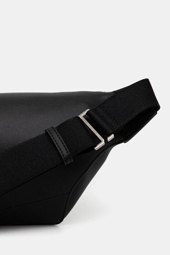 Kiegészítők Calvin Klein övtáska LV04D3002G fekete
