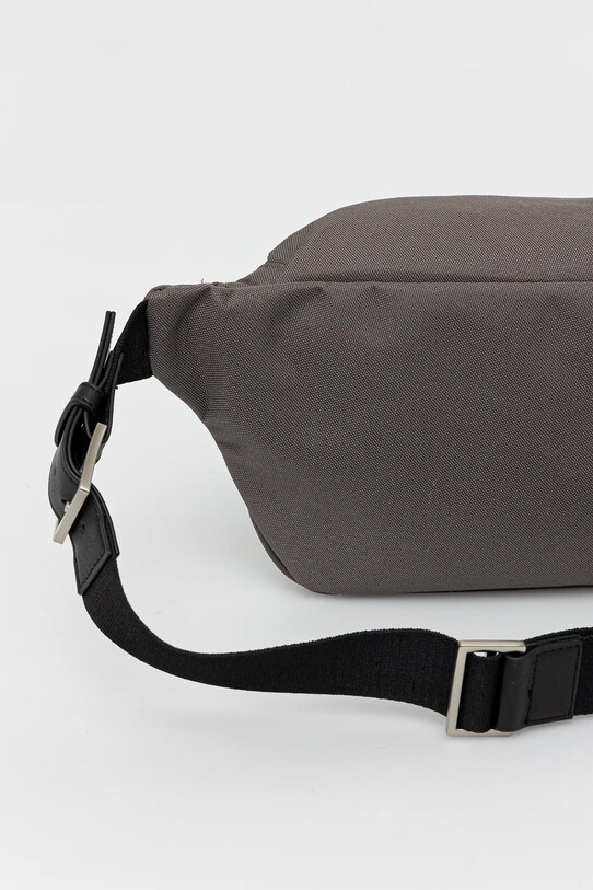 Kiegészítők Calvin Klein övtáska LV04D3073G szürke