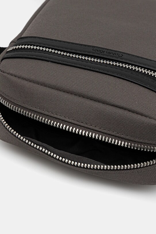Calvin Klein táska LV04D3175G szürke