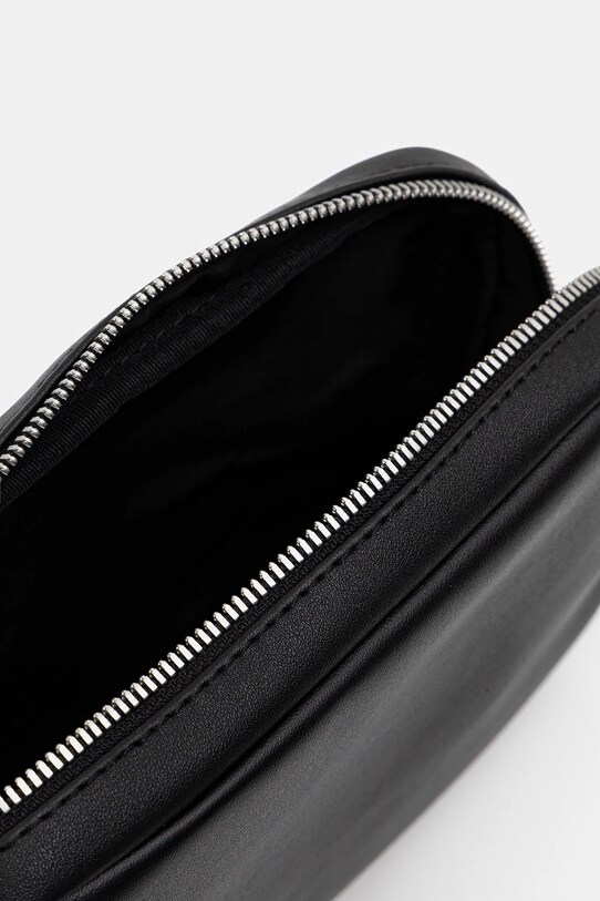 Calvin Klein kosmetyczka LV04G1006G czarny